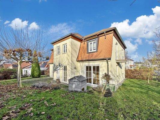 Hausansicht vom Garten