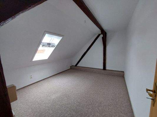 Schlafzimmer DG vor Miete