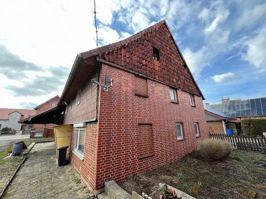 Giebelseite Wohnhaus