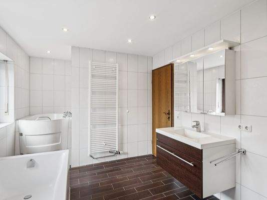 OG - Badezimmer - Ansicht 1