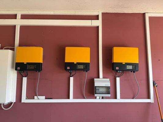 Wechselrichter für PV-Anlage