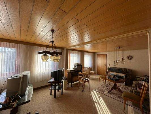 18 Wohnzimmer OG.jpg