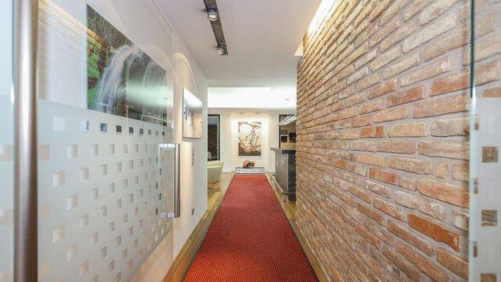 KITZIMMO-Repräsentatives Büro in Top-Zentrumslage mieten - Immobilien Kitzbühel.