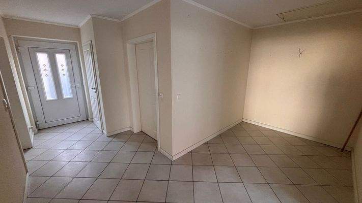 EG Eingangsbereich und Flur