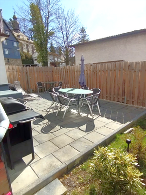 9221b925-6bac-4d86-8be9-28410353db78