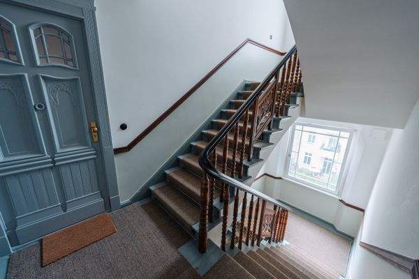 Esm8  Treppenhaus (2)