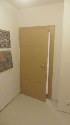 Flur mit Wohnzimmertür