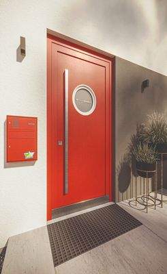 Moderner Wohnungseingang