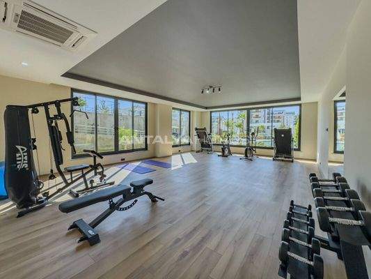 Modern Real Estate Close to the Seacoast in Alanya, Avsallar