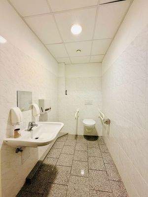 Behinderte WC