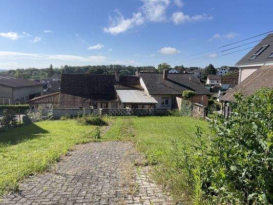 Blick von Straße "Am Rebhang"