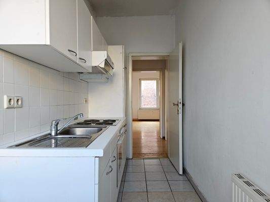 Küche, Blick Flur.jpg