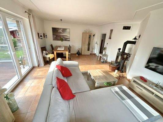 11526 Wohn-Essbereich Bild 2