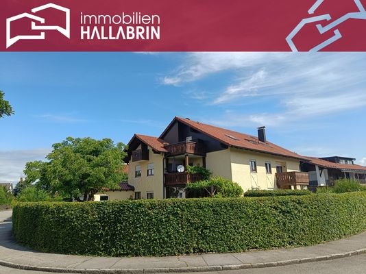 Mehfamilienhaus mit Garage und 5 Kfz-Stellplätzen