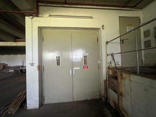 Lastenaufzug EG - Keller