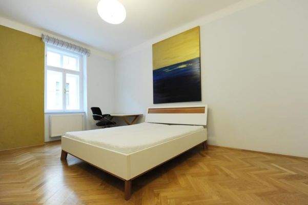 Schlafzimmer / bedroom