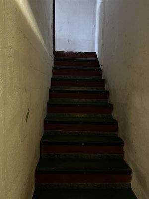 UG Aufgang vom Keller zur Garage-1