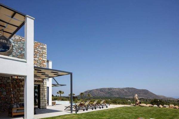 Kreta, Kefalas: Erstaunliche Steinvilla mit Meerblick und Pool zu verkaufen