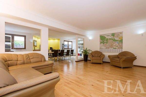 Zimmer im Souterrain ....