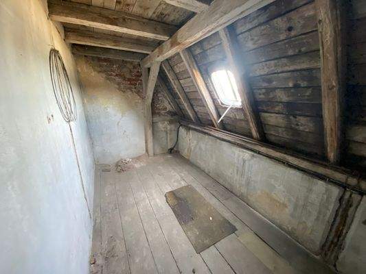 Dachgeschoss (4).jpg