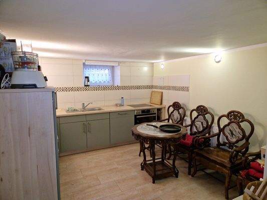 ...ausgebauter Keller