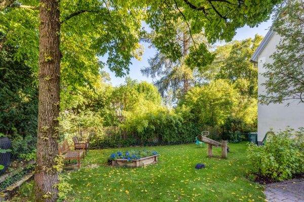 Gemeinschaftsbereich mit Spielplatz