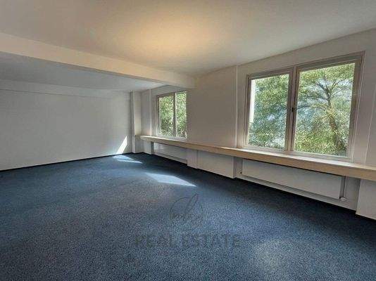 Büroraumbeispiel 3.OG 600 m².jpg