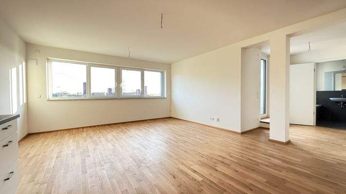 Großes Wohnzimmer inkl. EBK