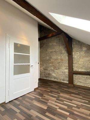 Raum der Dachgeschosswohnung