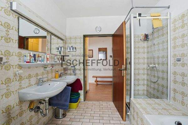 Badezimmer Erdgeschoss