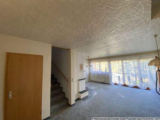 Wohnzimmer - Reihenendhaus in Schlottwitz