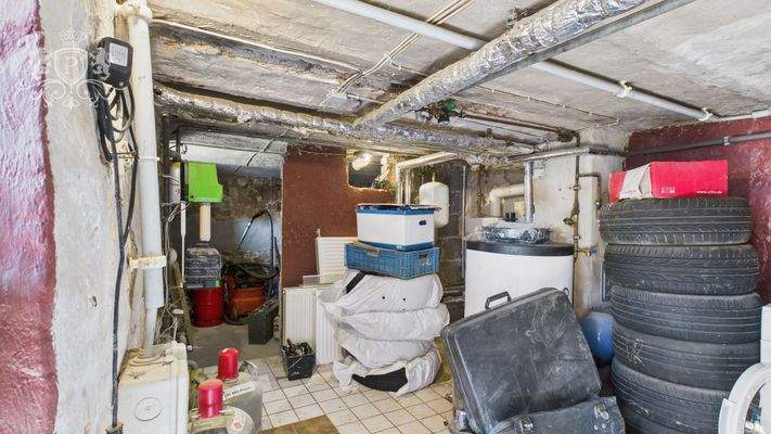 CAM01984G0-PR0457-STILL026