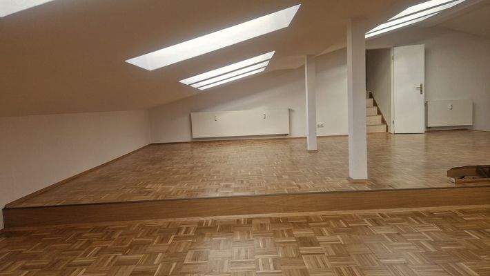 WhatsApp Image 2026-03-05 at 15.39.15 (4).jpeg