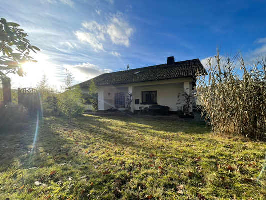 Garten- und Hausansicht