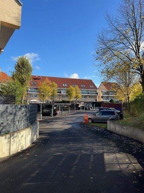 Krefeld Garage, Krefeld Stellplatz