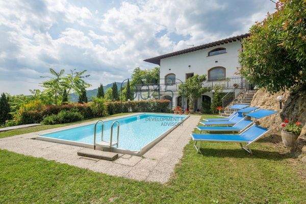 Traumhaftes Anwesen in der Toskana zwischen Lucca und Montecatini Terme - Toskana