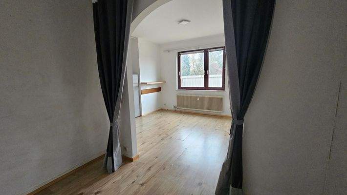 20251216_140644_resized