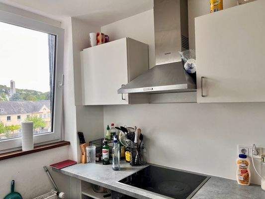 Einbauküche mit Spülmaschine