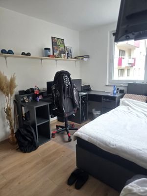 Schlafzimmer 2