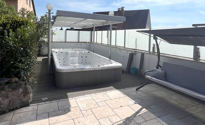 Garten-Pool.jpg