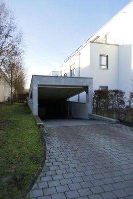 TG-Einfahrt über Damaschkestr.