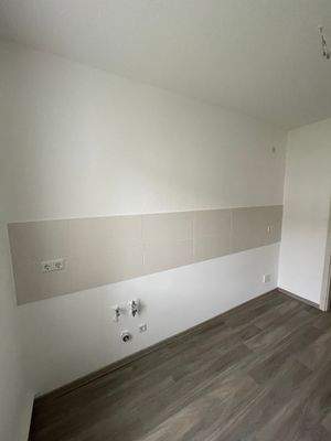 25-10-16 13-09-43 6153.jpg