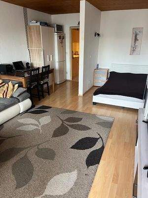 Wohn-Schlafzimmer - Bild 2