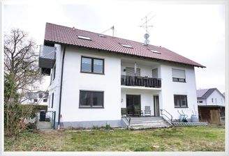 Schönes großes Haus