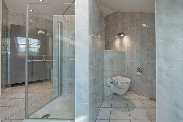 Bad en Suite Ansicht 2