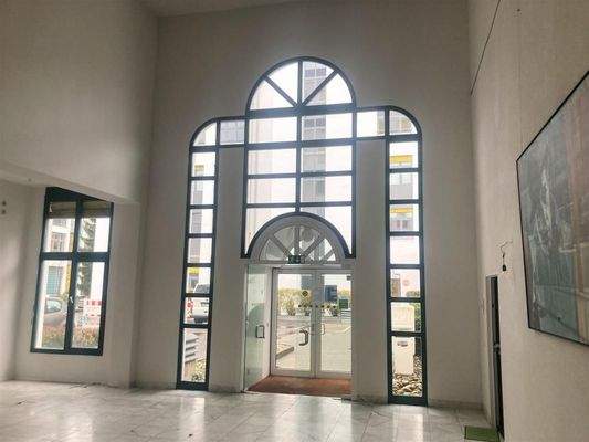 Zugang Gebäude Erdgeschoss