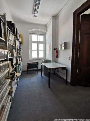 5 Arbeitszimmer