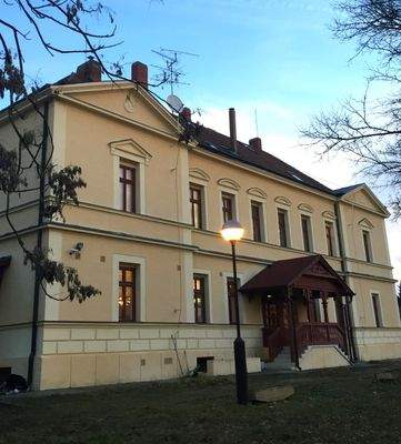 Kastély esti fény.jpeg