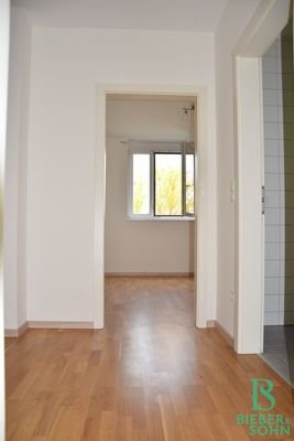 Flur/Blick Zimmer 1
