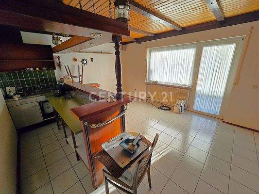 Küche - Esszimmerbereich der möglichen Einliegerwohnung im U